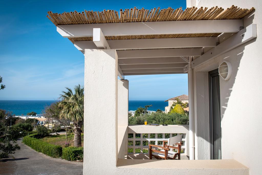 Almyra Seaside Houses Херсониссос Номер фото